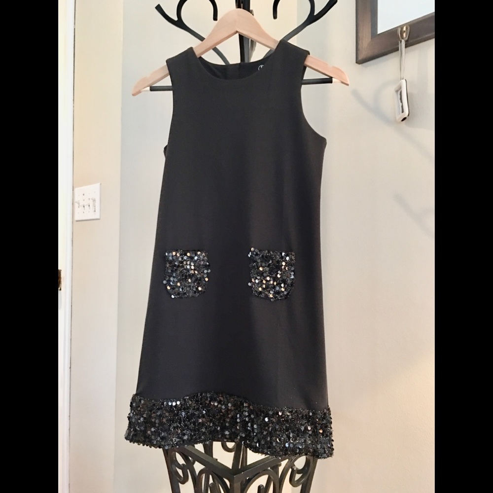 LANDS’ END Girls Black Dress w/Sequin Detail - Med